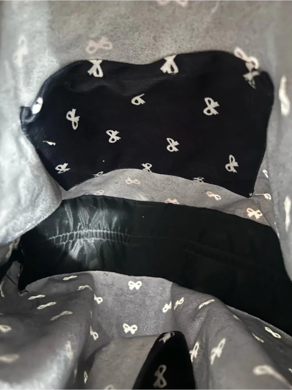 N/A stylish black